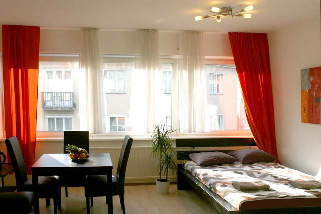 Apartment Center Viena Quarto foto